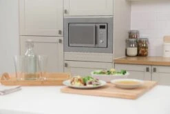 Built In 20 Litre Stainless Steel Digital Microwave -Deals Russell Hobbs Store lifestyle2 1554302130 1