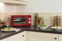 Retro 17 Litre Classic Red Manual Microwave