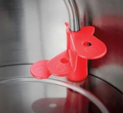 Russell Hobbs Waverley Red Kettle -Deals Russell Hobbs Store rh inset image 23923 2