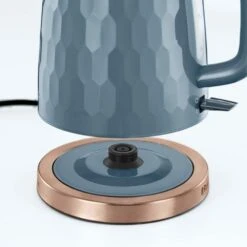 Russell Hobbs Honeycomb Kettle Grey with Rose Gold 16 Russell Hobbs Honeycomb Kettle Grey with Rose Gold -Deals Russell Hobbs Store rh inset image n26055 9692 inset 7