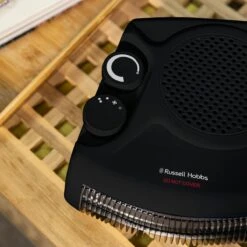 Russell Hobbs 2kW Black Portable Horizontal or Vertical Fan Heater 12 Russell Hobbs 2kW Black Portable Horizontal or Vertical Fan Heater -Deals Russell Hobbs Store rhfh1005b feature 2s