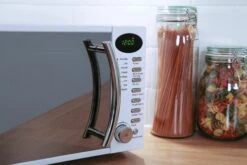 Legacy 17 Litre White Digital Microwave -Deals Russell Hobbs Store rhm1714wc feat4