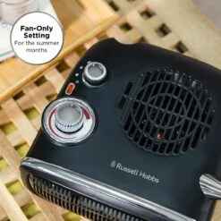 Russell Hobbs Retro 1.8kW Horizontal/Vertical Black Fan Heater 19 Russell Hobbs Retro 1.8kW Horizontal/Vertical Black Fan Heater -Deals Russell Hobbs Store rhrethfh1001b lifestyle 06